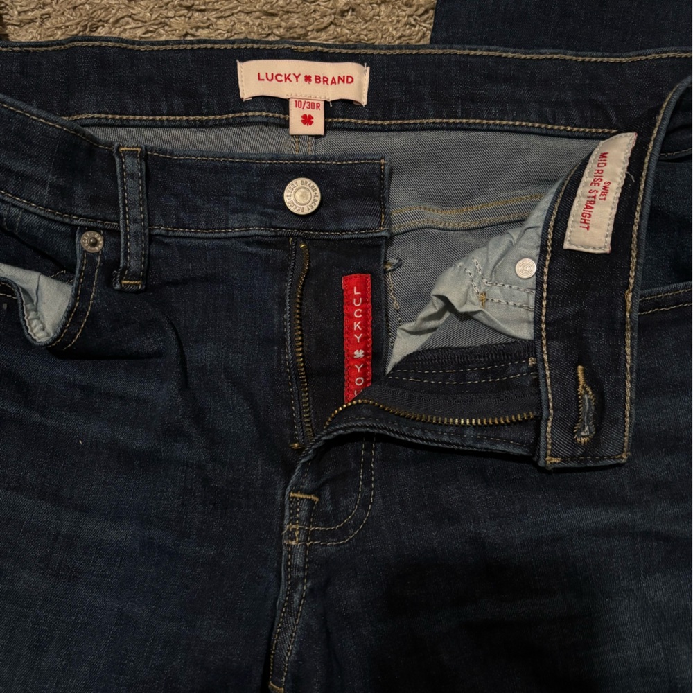 Lucky Brand Dark Blue Jeans